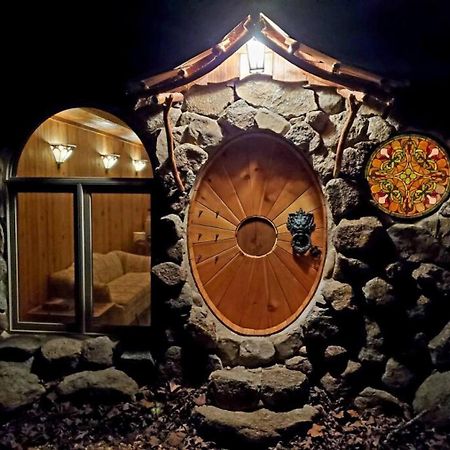 Shire Suite At White Lotus Eco Spa Retreat Stanardsville ภายนอก รูปภาพ