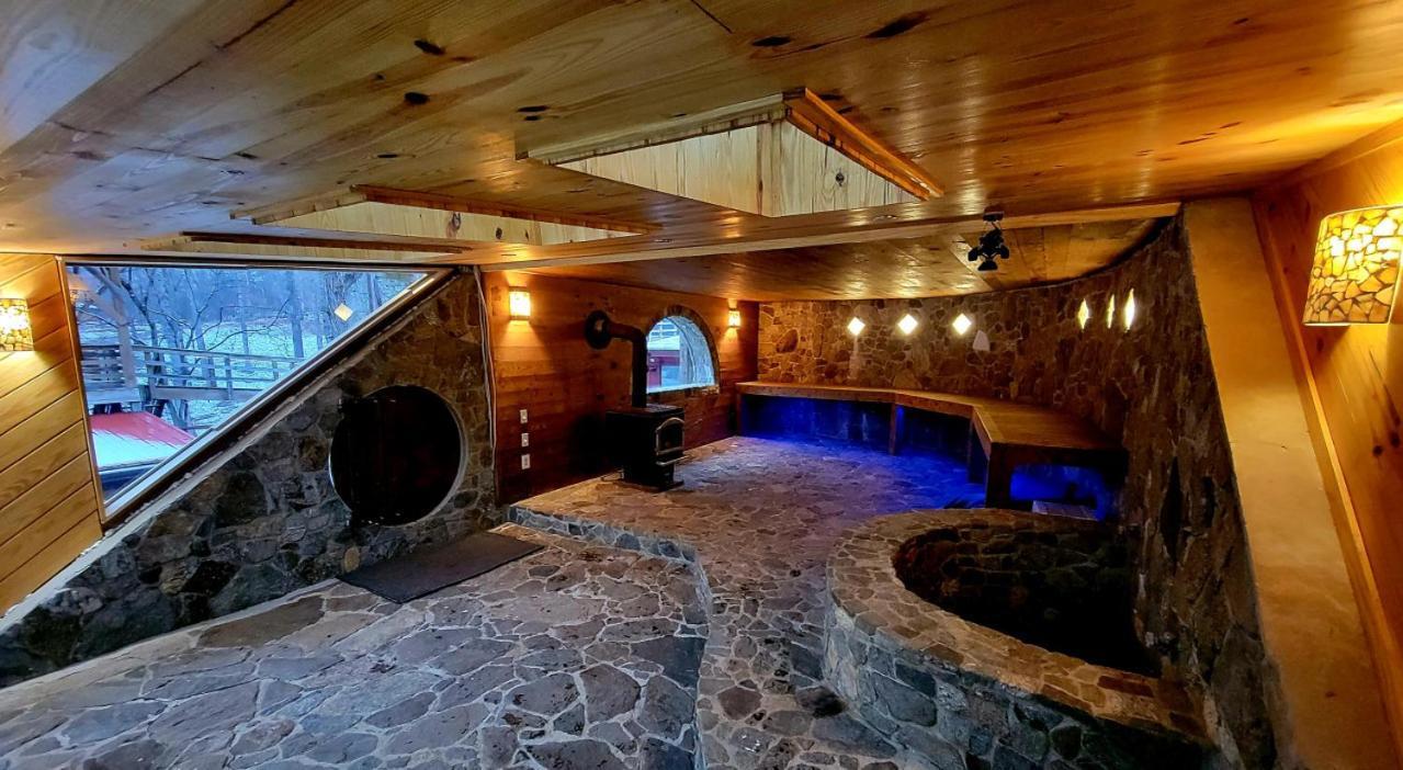 Shire Suite At White Lotus Eco Spa Retreat Stanardsville ภายนอก รูปภาพ